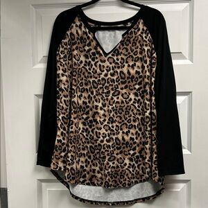 Leopard Print Long Sleeve Top